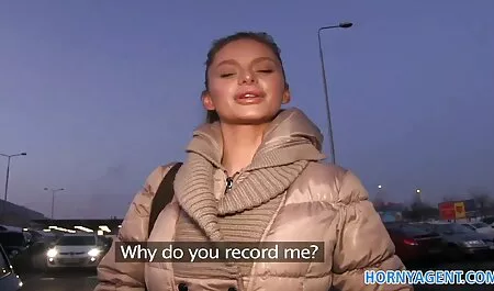 Pollice per video amatoriali porno free pollice Mauri scivola la sua carne enorme in