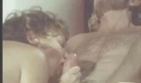 Azione hardcore con pervertito filmati porno amatoriale gratis Waka