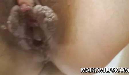 Ragazza video amatoriali di donne mature senza speranza 2011 DVDRip