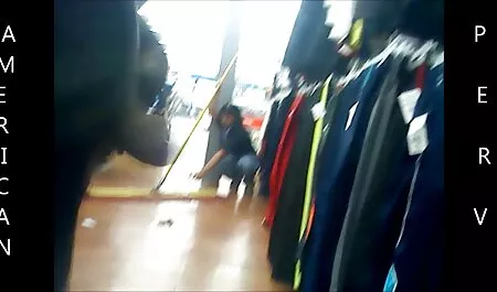 Ragazza calda video amatoriali sexy lo fa all'aperto 3