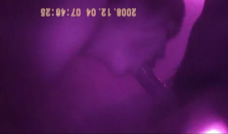 Atlete eccitate video amatoriali per adulti scopano i loro asini