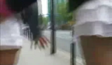 Enorme dildo video amatoriali italiani sexy si masturba il suo stretto figa
