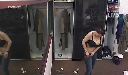 Brutto video amatoriali porno italiani grasso ex detenuto dà la testa